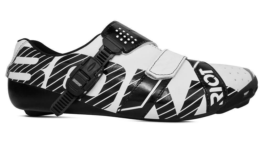 White/Black Wide Fit Shoes O13834
