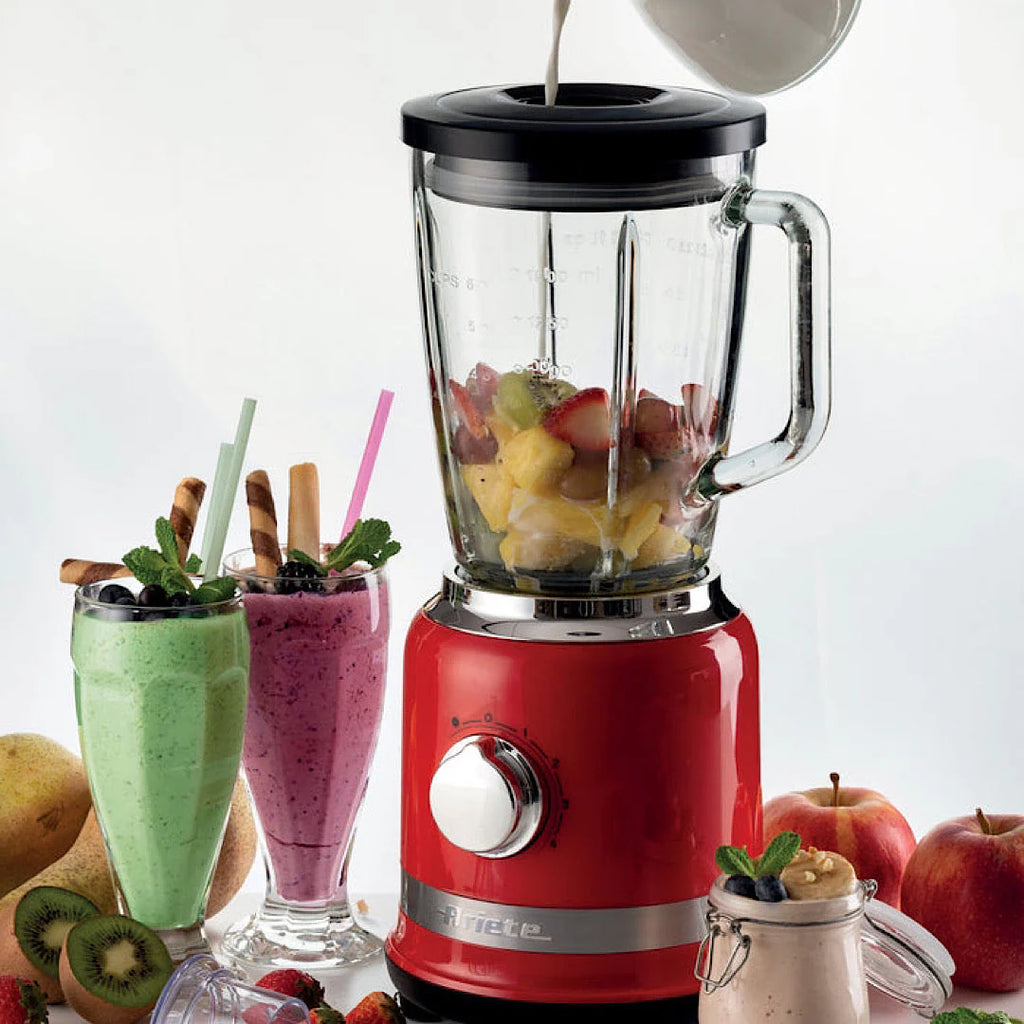 Blender With Graduated Glass Cup White G982