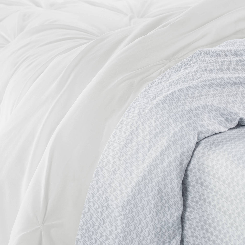 King White Pleated Bed in A Bag V29344