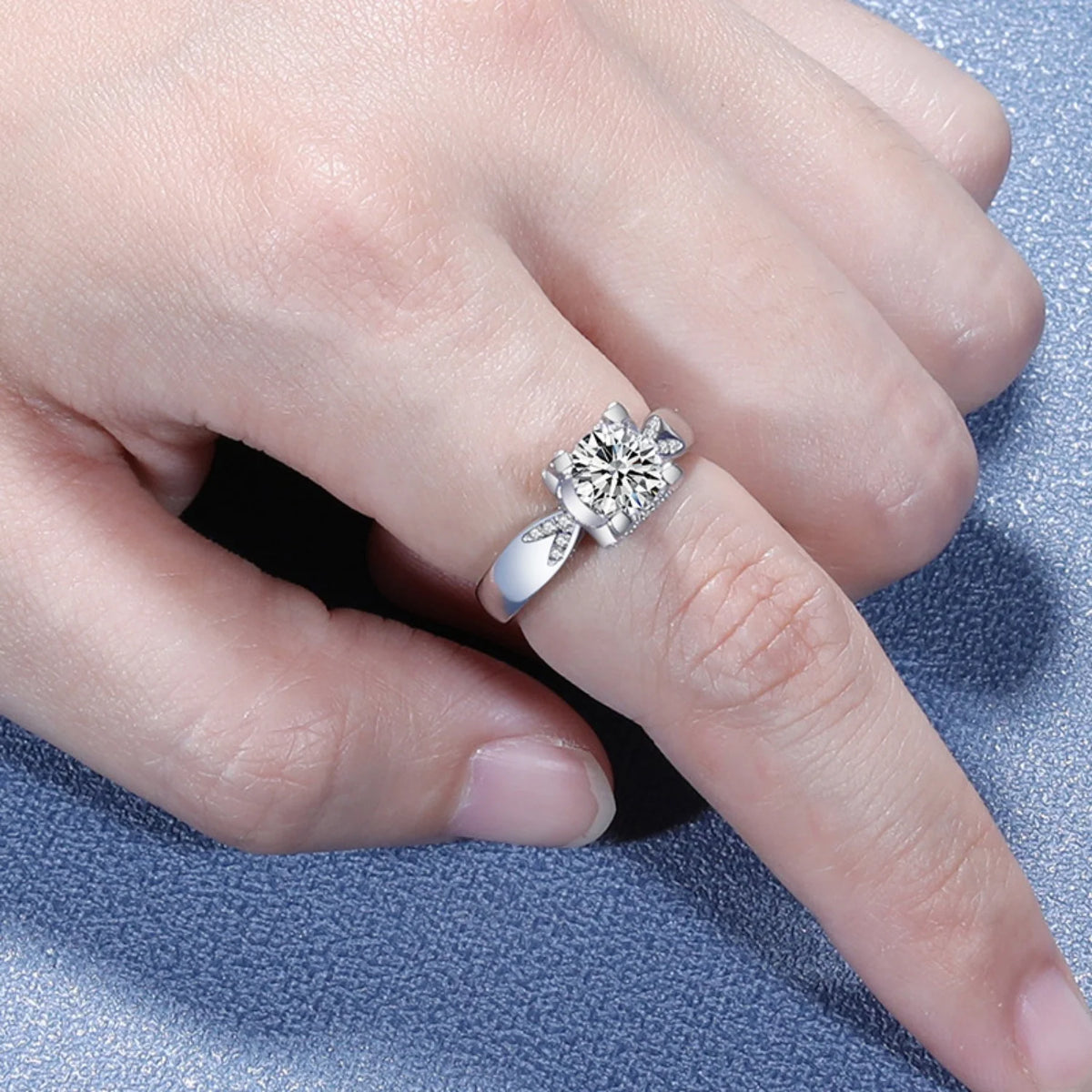 18K White Gold Moissanite Ring S925 Sterling Silver V578966