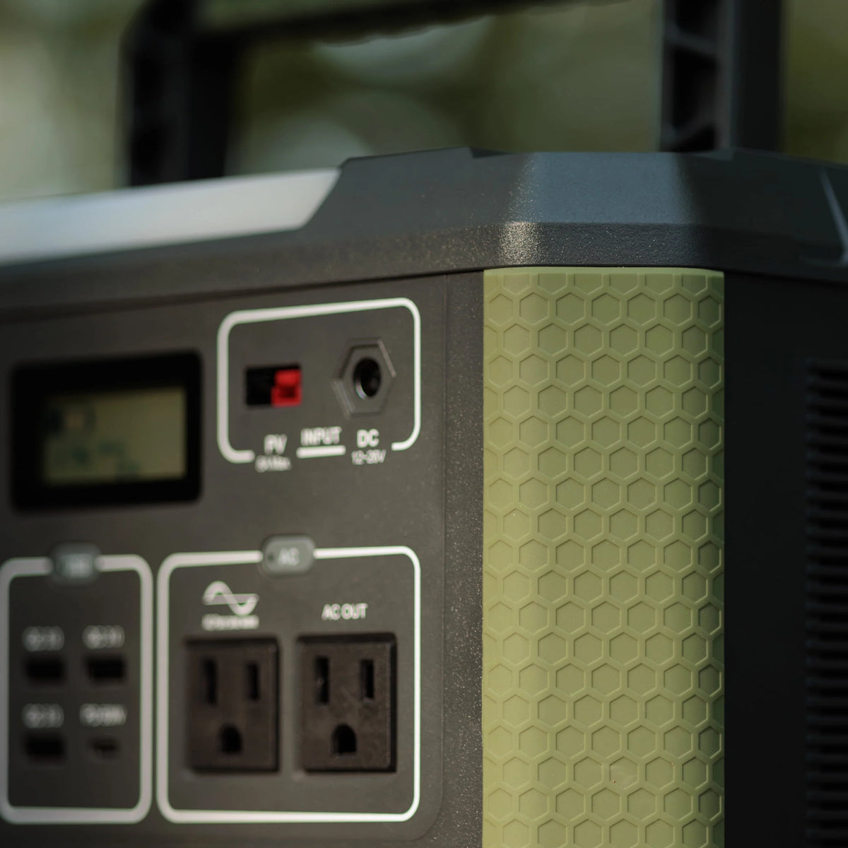 1000W Portable Power Station E45873