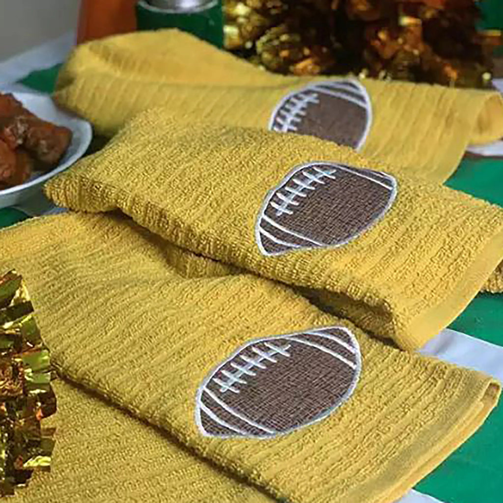 Computerized Sewing and Quilting Machine with Wide Table F25645