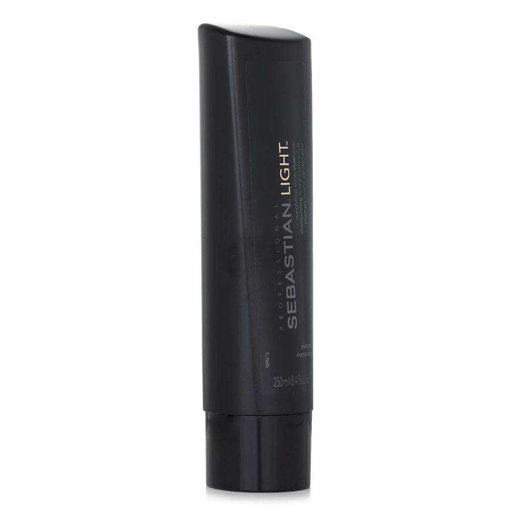 Light Weightless Shine Shampoo 250ml/8.4oz C116