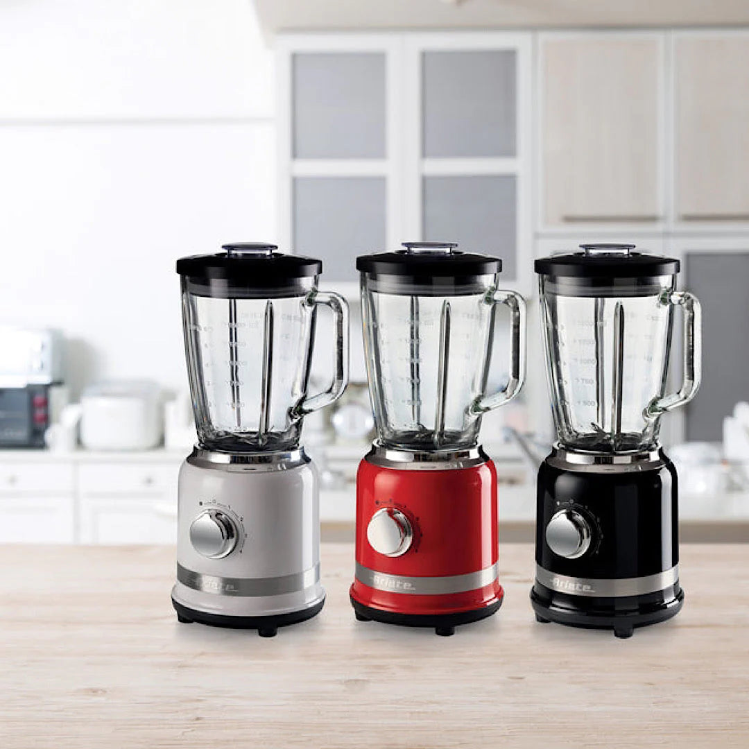 Blender With Graduated Glass Cup White G982