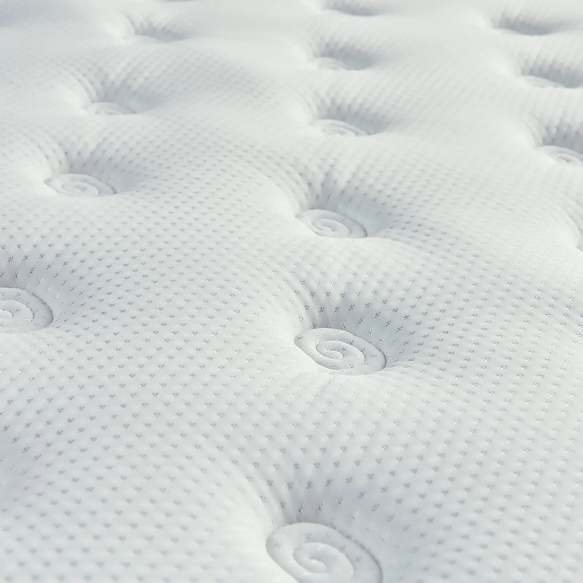 8 inch Gel Memory Foam Spring Hybrid Queen Mattress I780